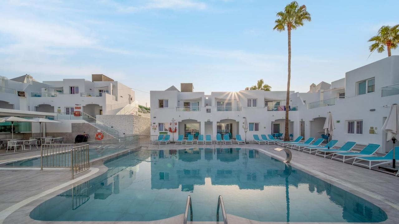 Guinate Club Apartamentos Puerto del Carmen  Bagian luar foto