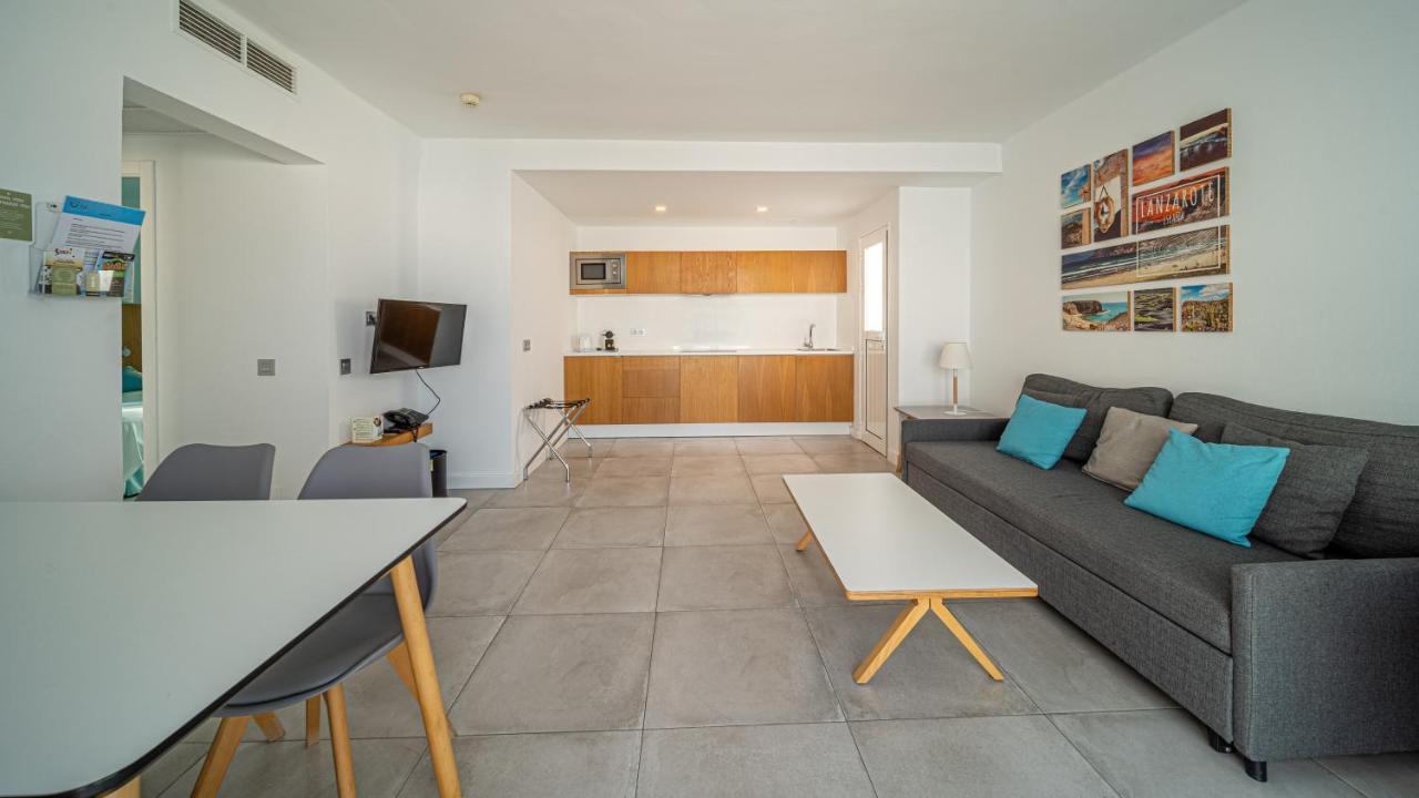 Guinate Club Apartamentos Puerto del Carmen  Bagian luar foto