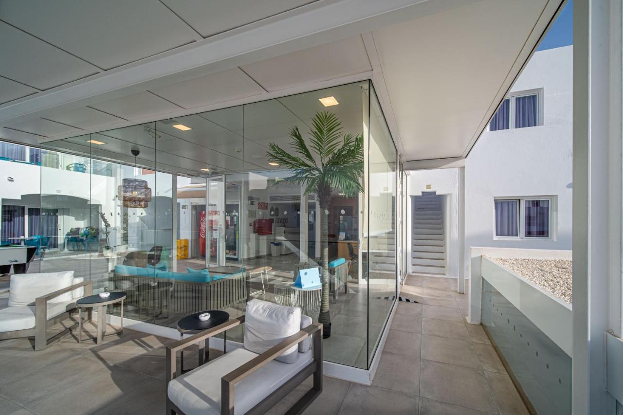 Guinate Club Apartamentos Puerto del Carmen  Bagian luar foto