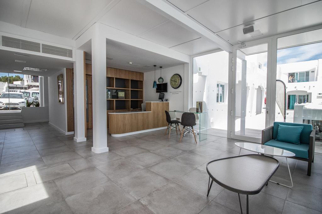 Guinate Club Apartamentos Puerto del Carmen  Bagian luar foto