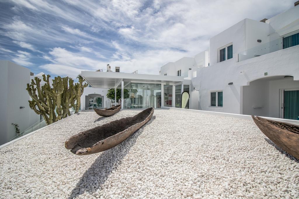 Guinate Club Apartamentos Puerto del Carmen  Bagian luar foto